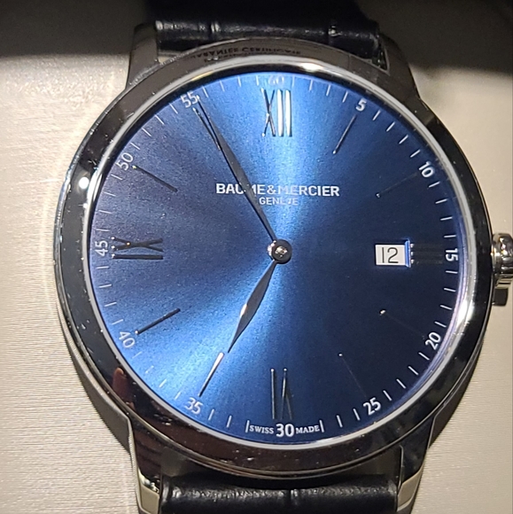 Baume & Mercier Classima Watch - Picture 2 of 3